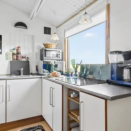 1 Bedroom Nice In Hyllinge Сasa de vacaciones